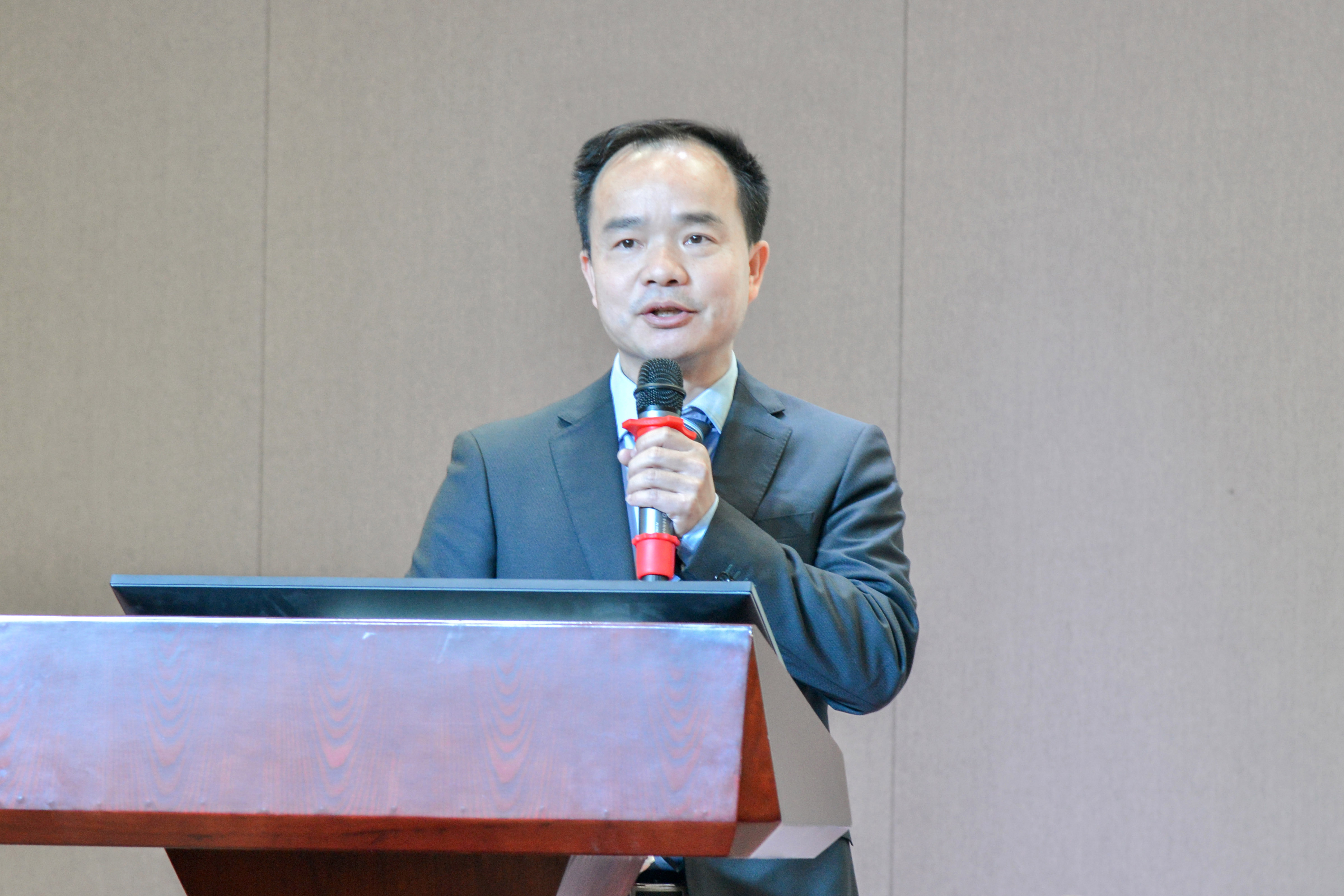 破風(fēng)浪 共揚帆——巨人集團公司召開2024迎春大會 破風(fēng)浪 共揚帆——巨人集團公司召開2024迎春大會