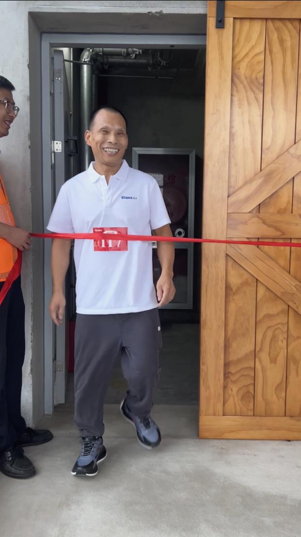 塔下再聚首 攀登勢(shì)正雄——巨龍電梯試驗(yàn)塔第六屆登高跑開(kāi)賽 塔下再聚首 攀登勢(shì)正雄——巨龍電梯試驗(yàn)塔第六屆登高跑開(kāi)賽