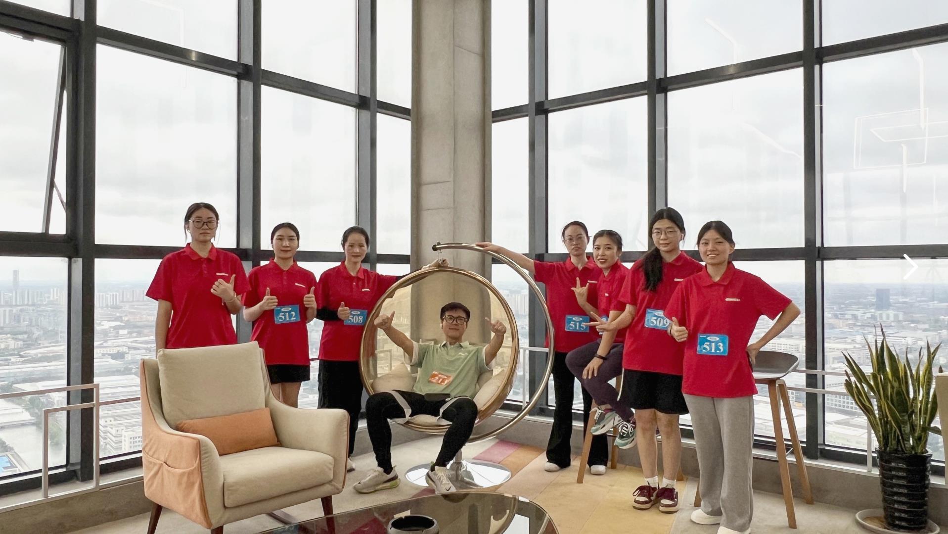 塔下再聚首 攀登勢(shì)正雄——巨龍電梯試驗(yàn)塔第六屆登高跑開(kāi)賽 塔下再聚首 攀登勢(shì)正雄——巨龍電梯試驗(yàn)塔第六屆登高跑開(kāi)賽